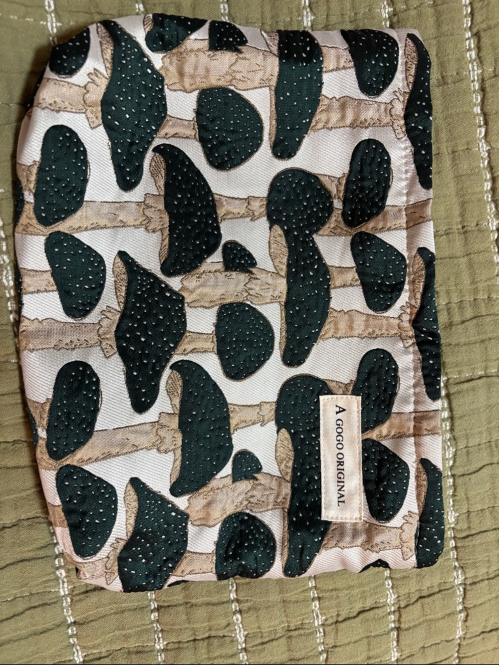 A Gogo Original Makeup n Accessories Pouch in Dark Green and Cream